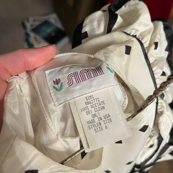 Ruffle polka dot dress - Picture 7 of 10